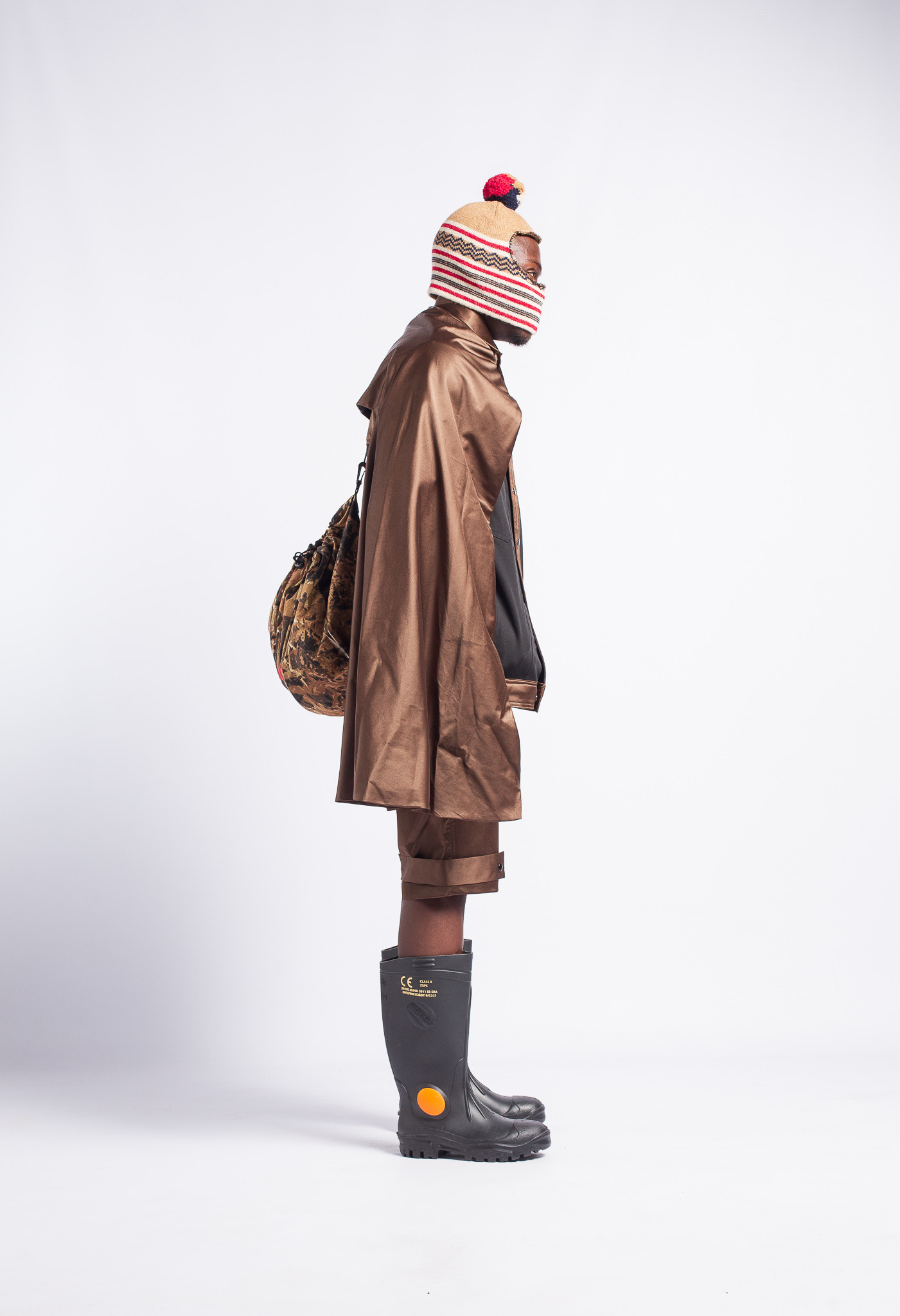 BLACK CLOUDS BUT THE MASSES COLOURBLIND SS21 - 11